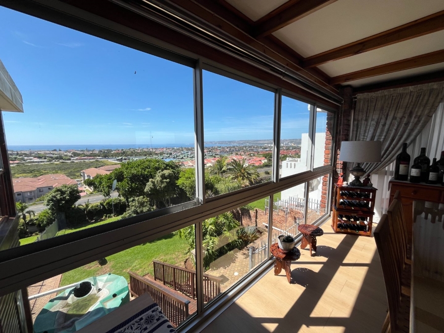 4 Bedroom Property for Sale in Hartenbos Heuwels Western Cape